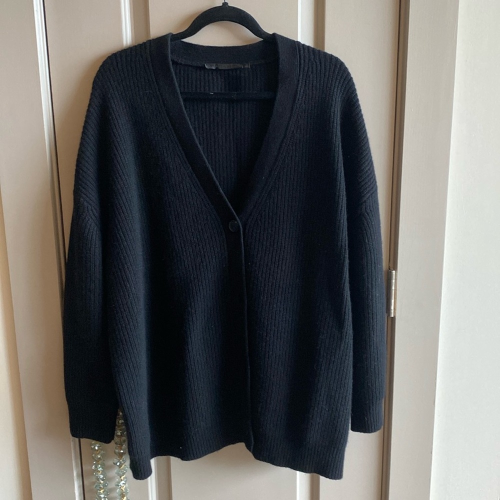 Jenni Kayne black cashmere cocoon sweater